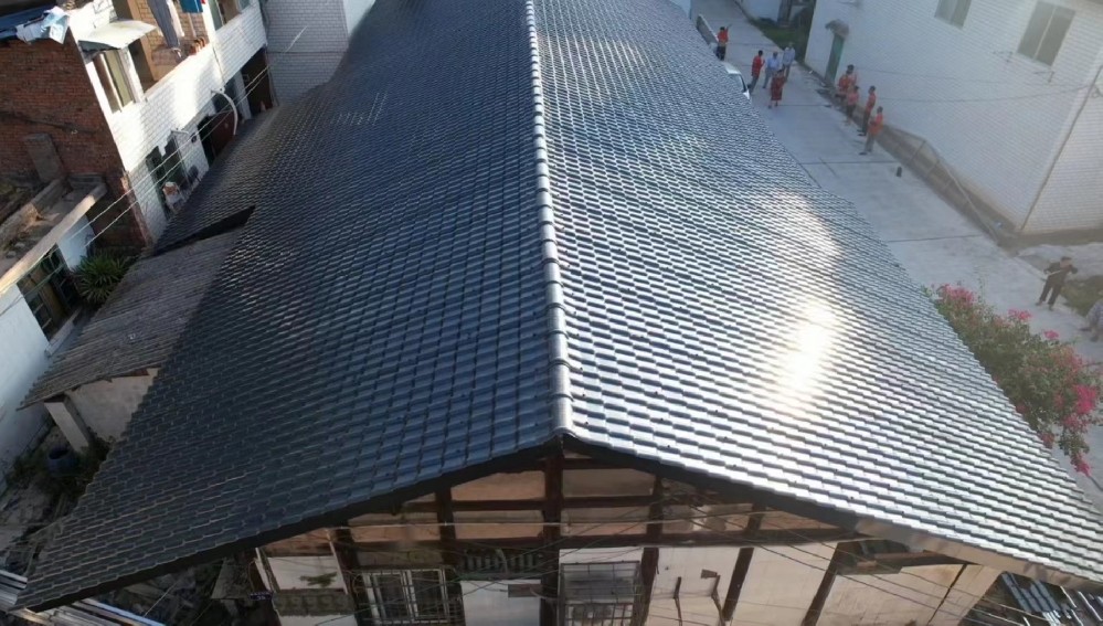 100平方树脂瓦屋顶多少钱